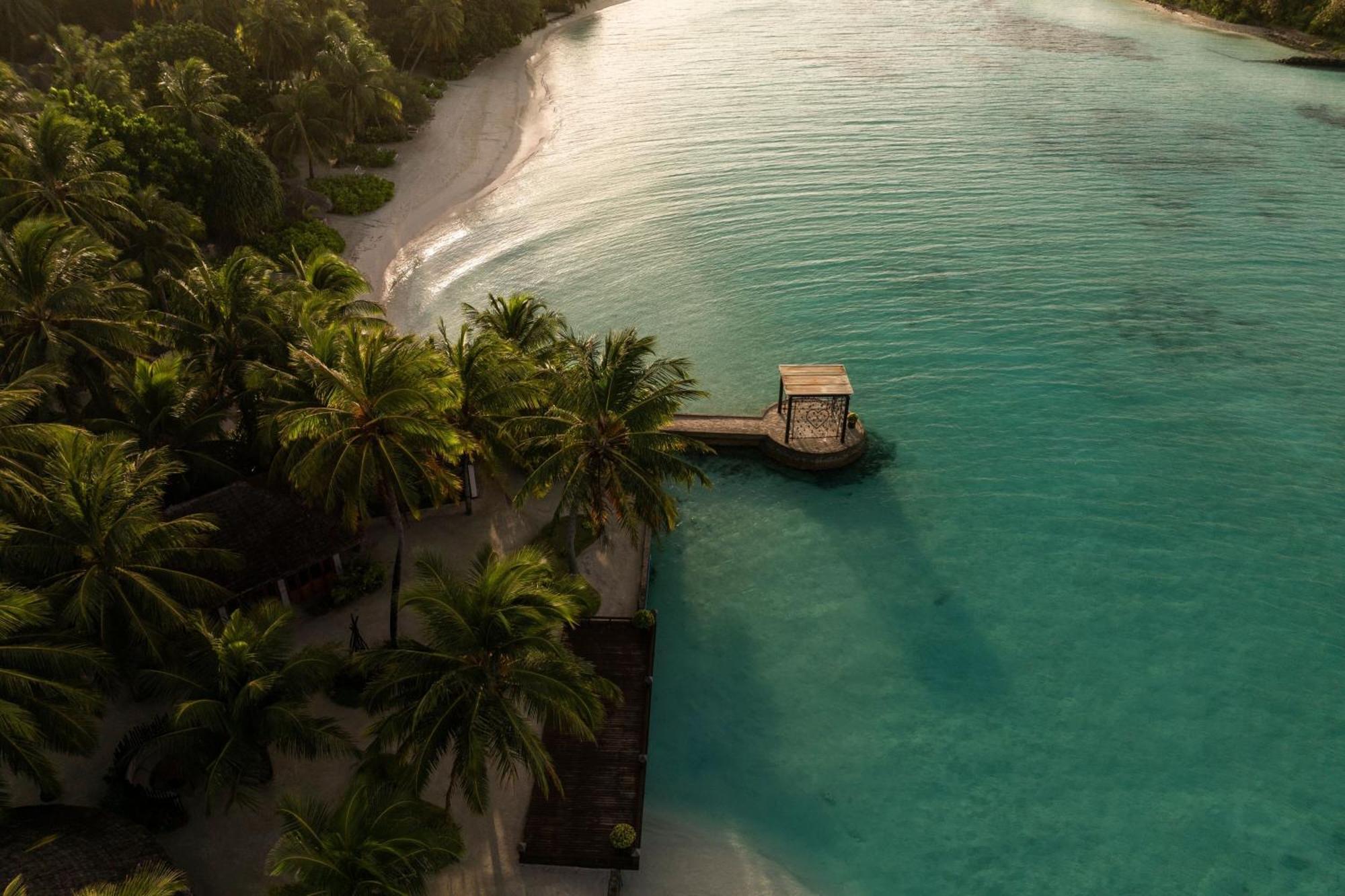 Sheraton Maldives Full Moon Resort & Spa Hulhumale Exterior foto