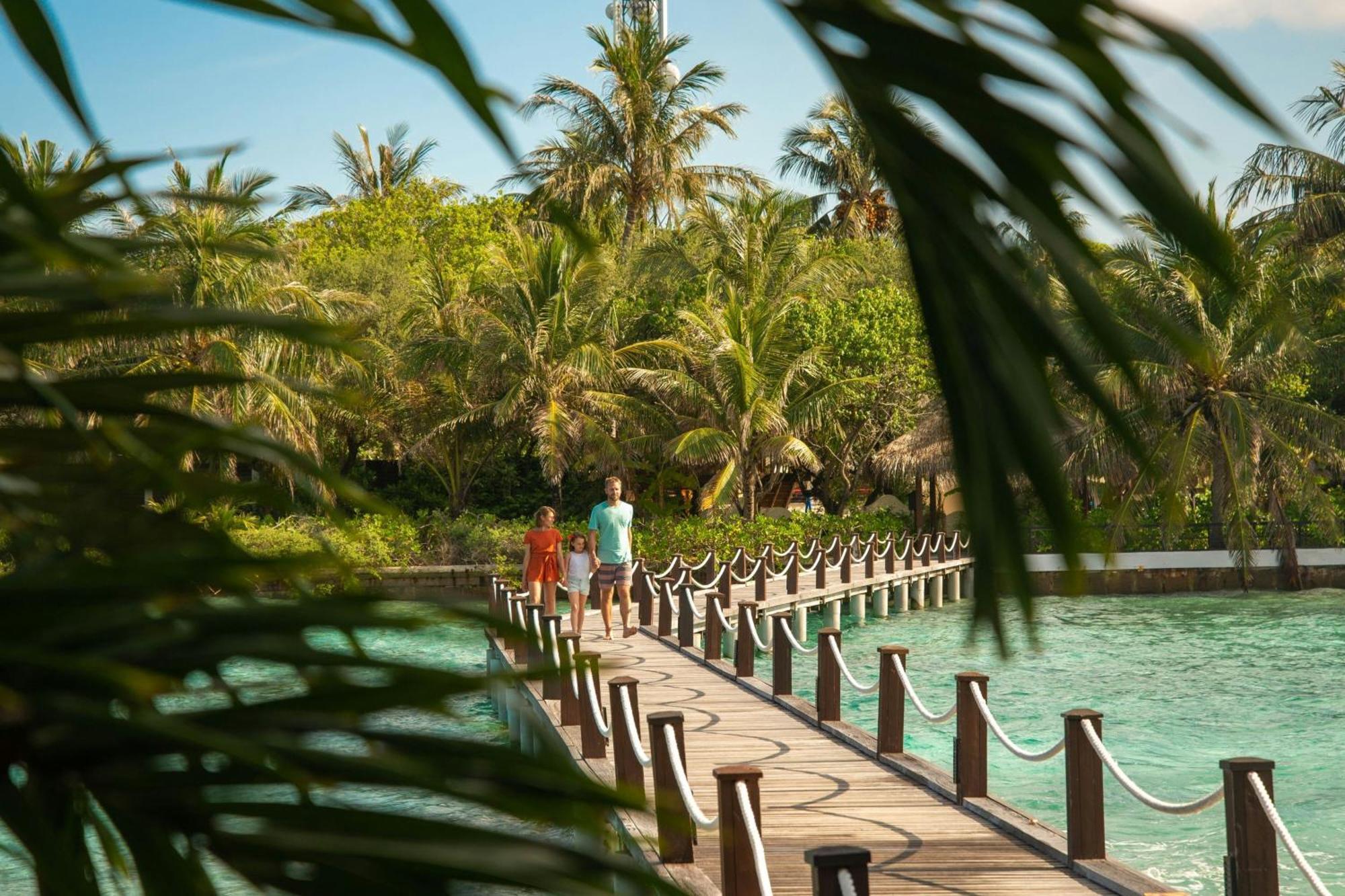 Sheraton Maldives Full Moon Resort & Spa Hulhumale Exterior foto
