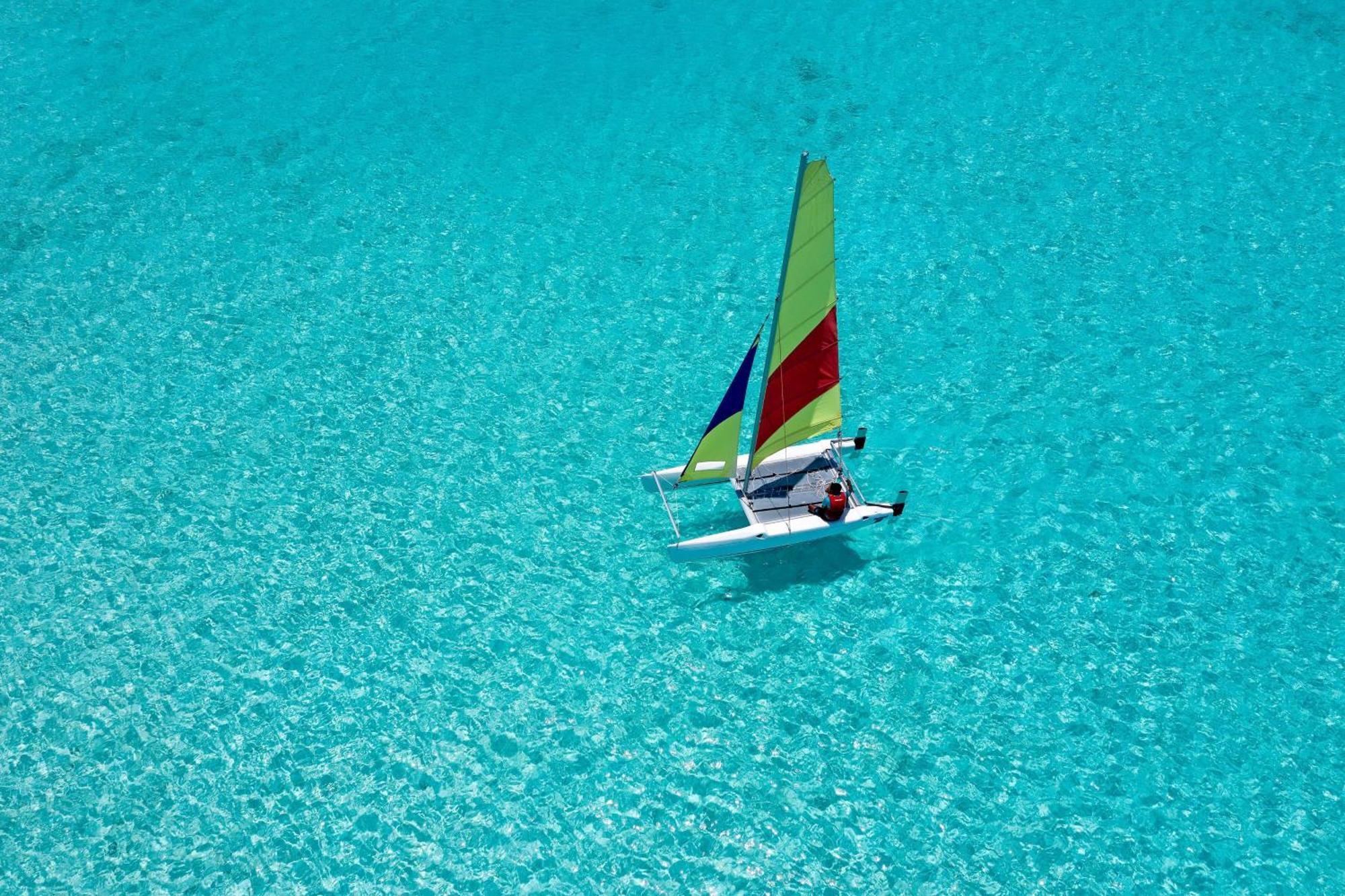 Sheraton Maldives Full Moon Resort & Spa Hulhumale Exterior foto