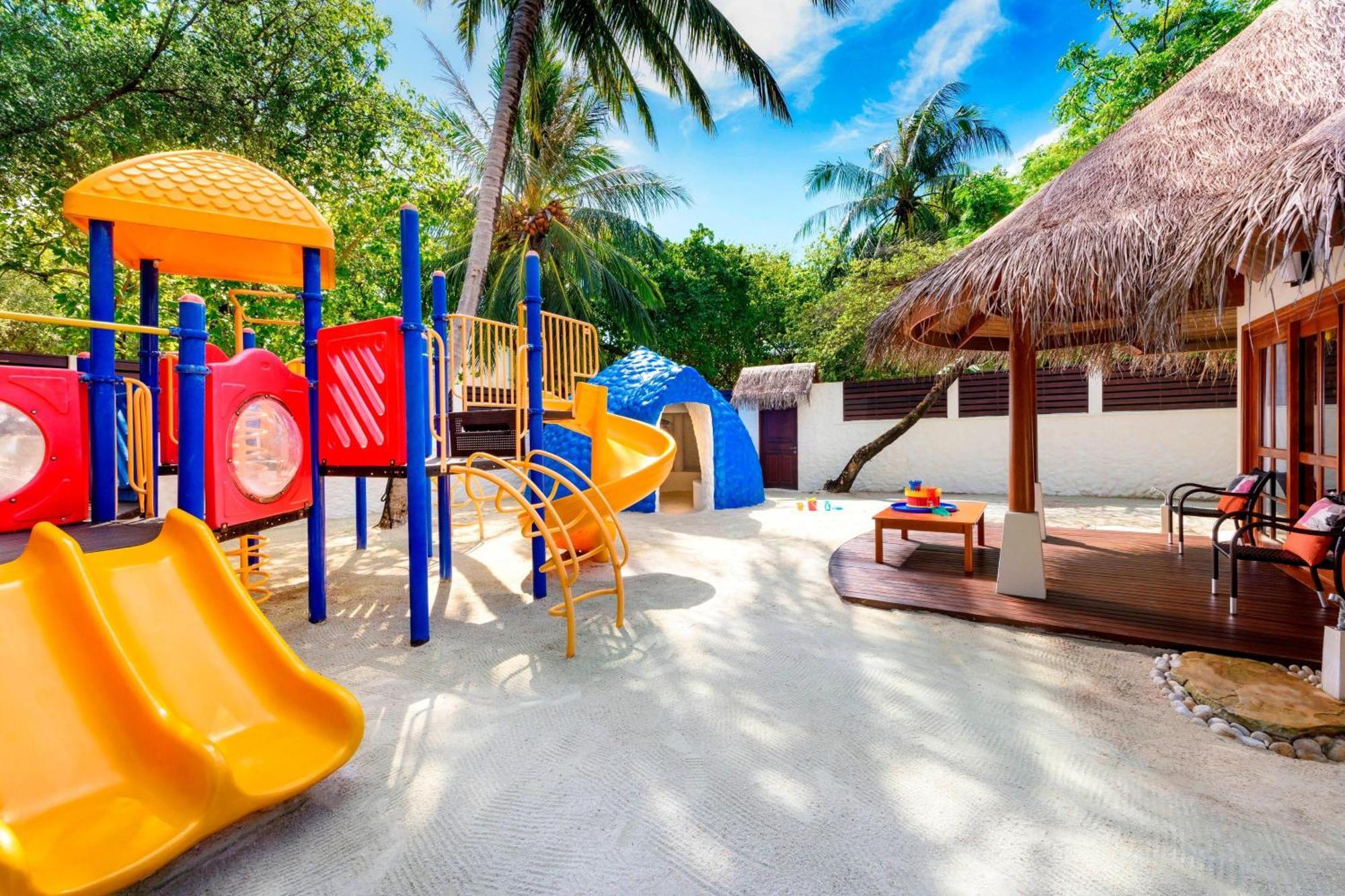 Sheraton Maldives Full Moon Resort & Spa Hulhumale Exterior foto