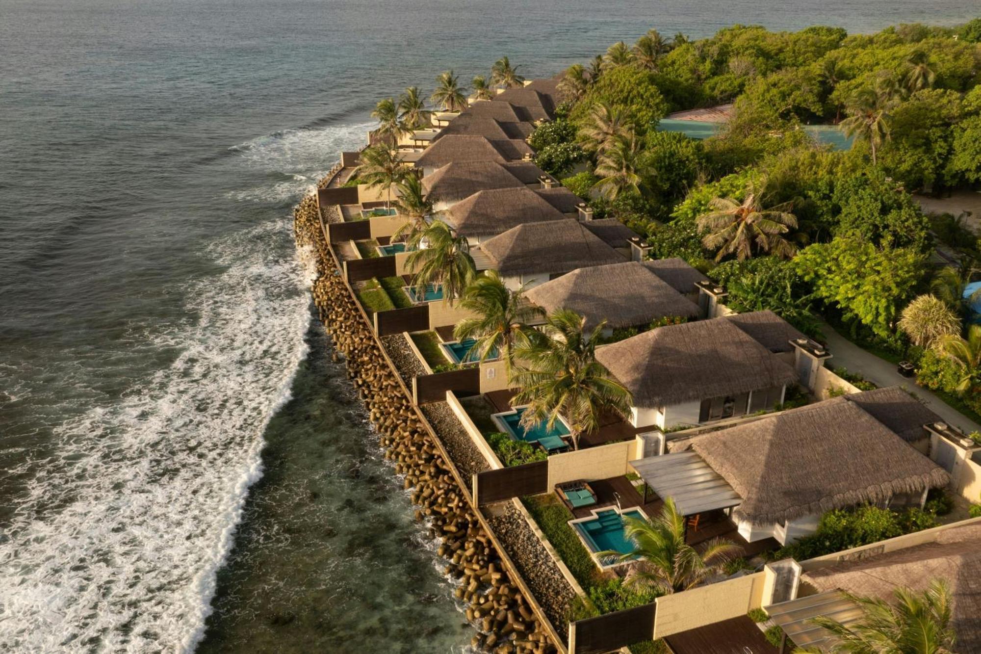 Sheraton Maldives Full Moon Resort & Spa Hulhumale Exterior foto