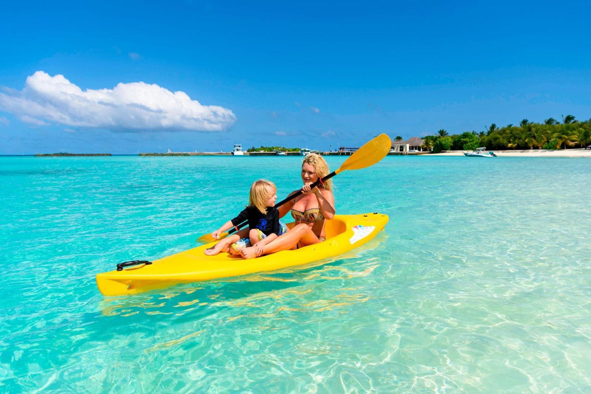 Sheraton Maldives Full Moon Resort & Spa Hulhumale Exterior foto